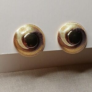 Vintage Earrings Gold Tone Napier Screw Back